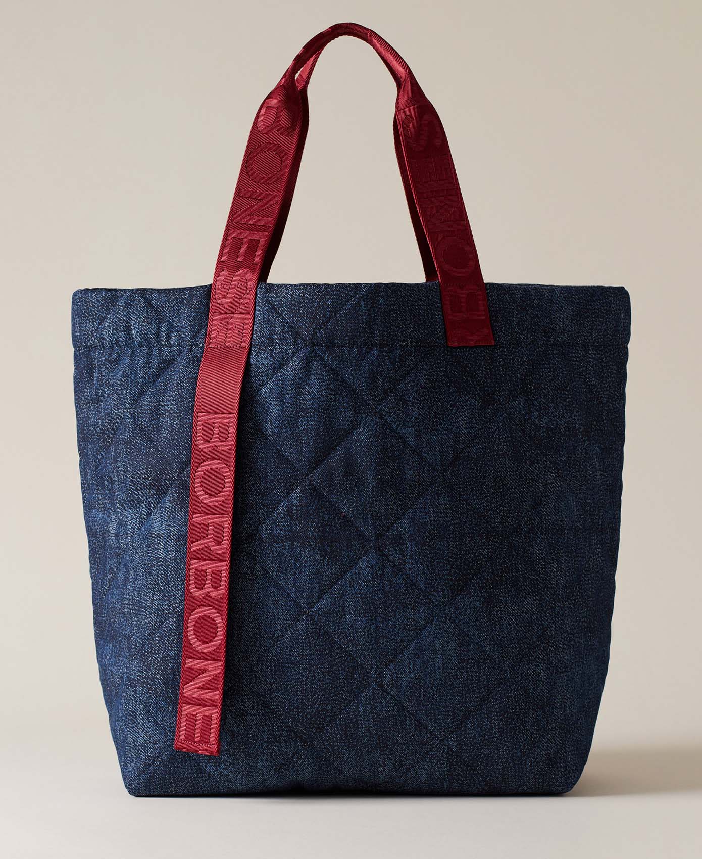 LA REALTÀ QUID <br>LIMITS ARE A STARTING POINT - Borbonese