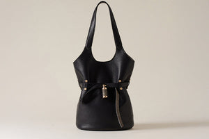 PREMIERE - Borbonese