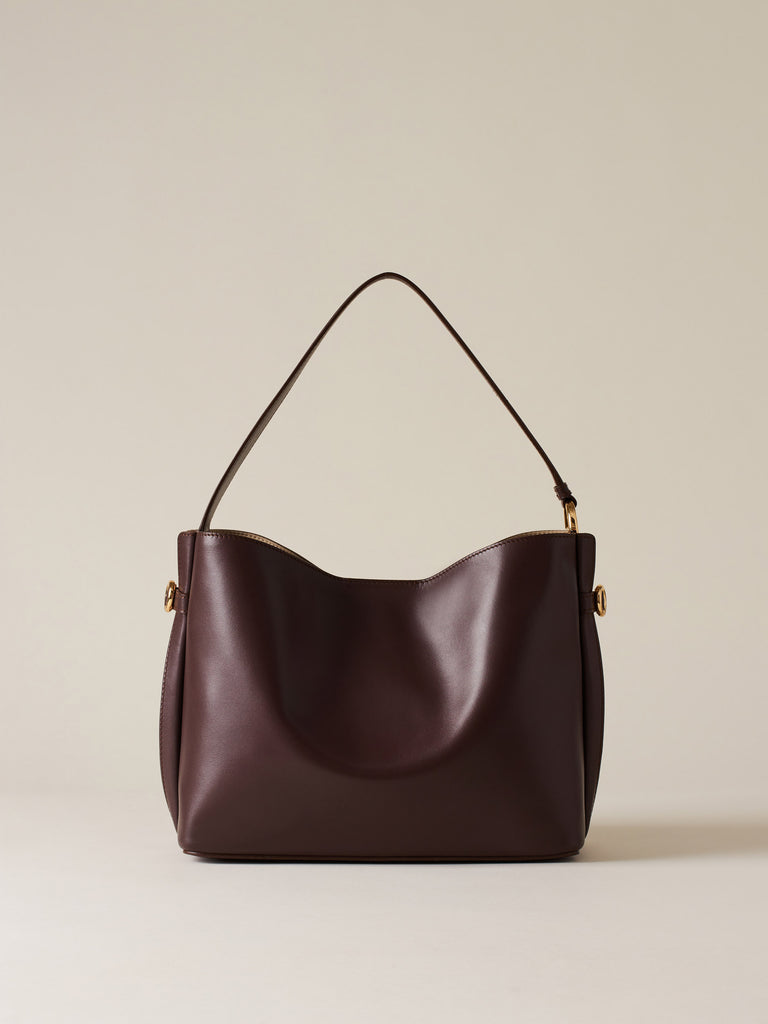 BRIDLE MEDIUM BUCKET BAG