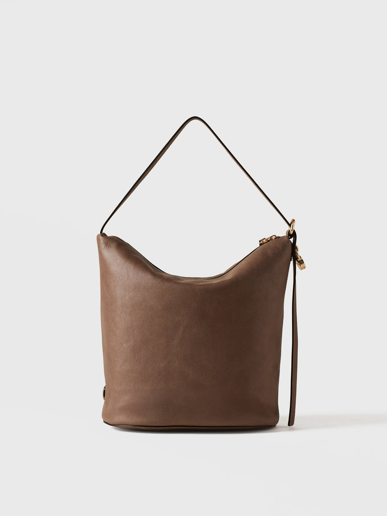 Leather shoulder bag - PRIVE BUCKET BAG MEDIUM - Borbonese