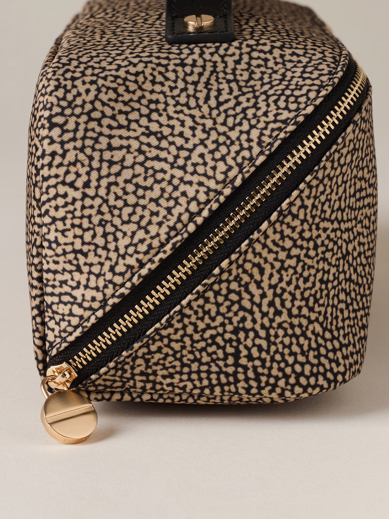 Op Recycled fabric and leather Beauty case - CLASSICA BEAUTY CASE - Borbonese