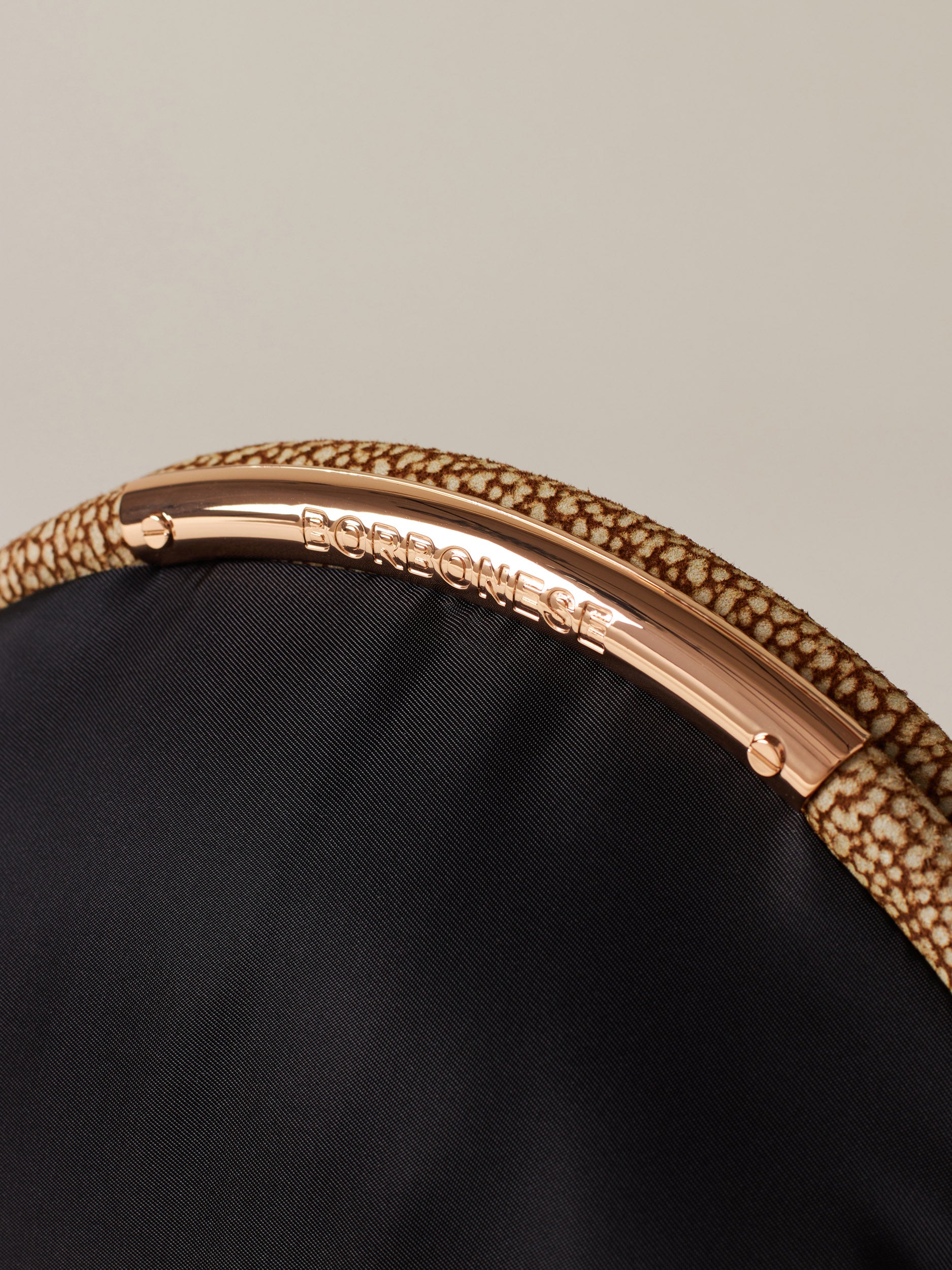 TRÉSOR CLUTCH MEDIUM