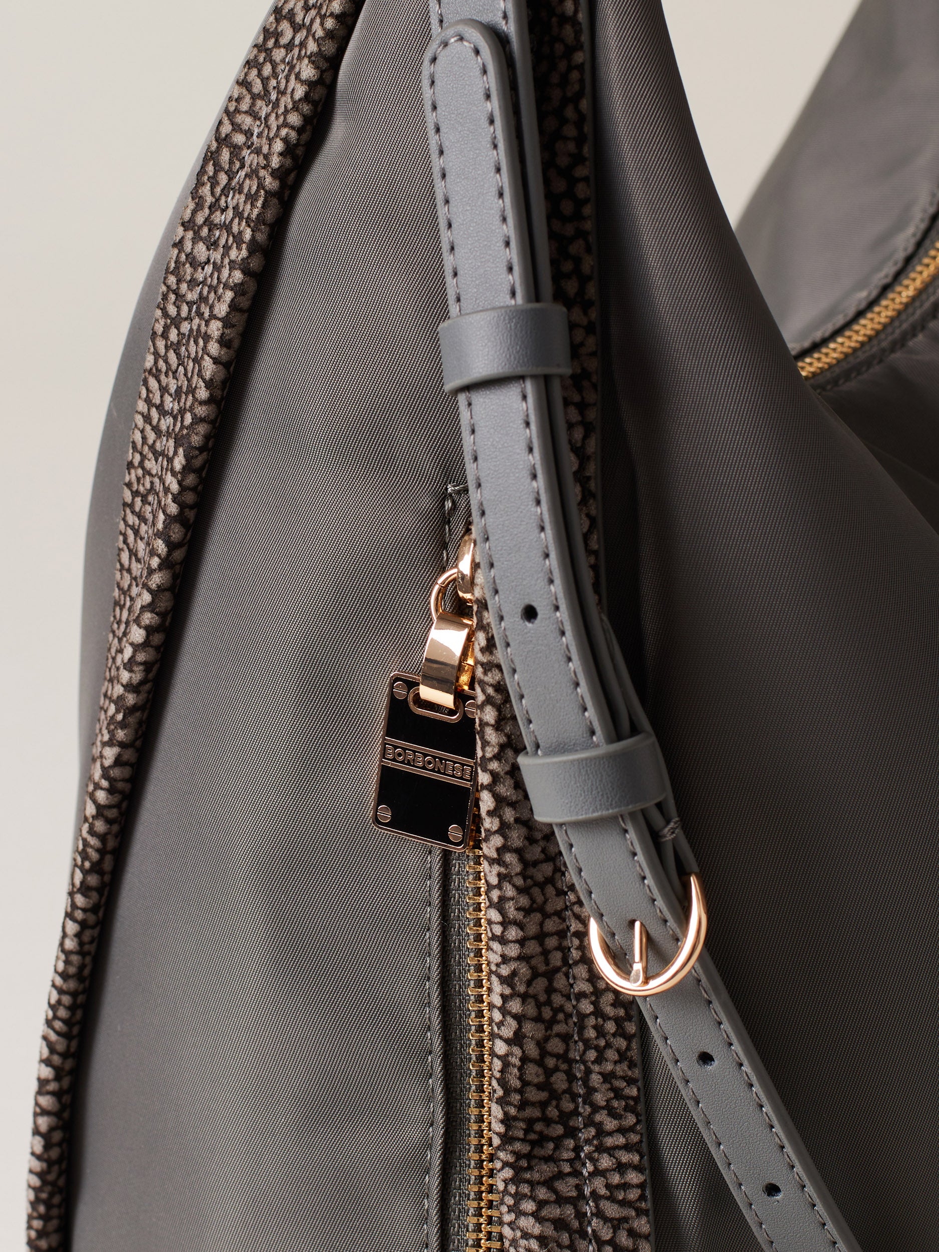 NEW ORBIT HOBO MEDIUM