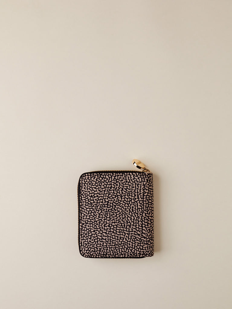 Zip around medium