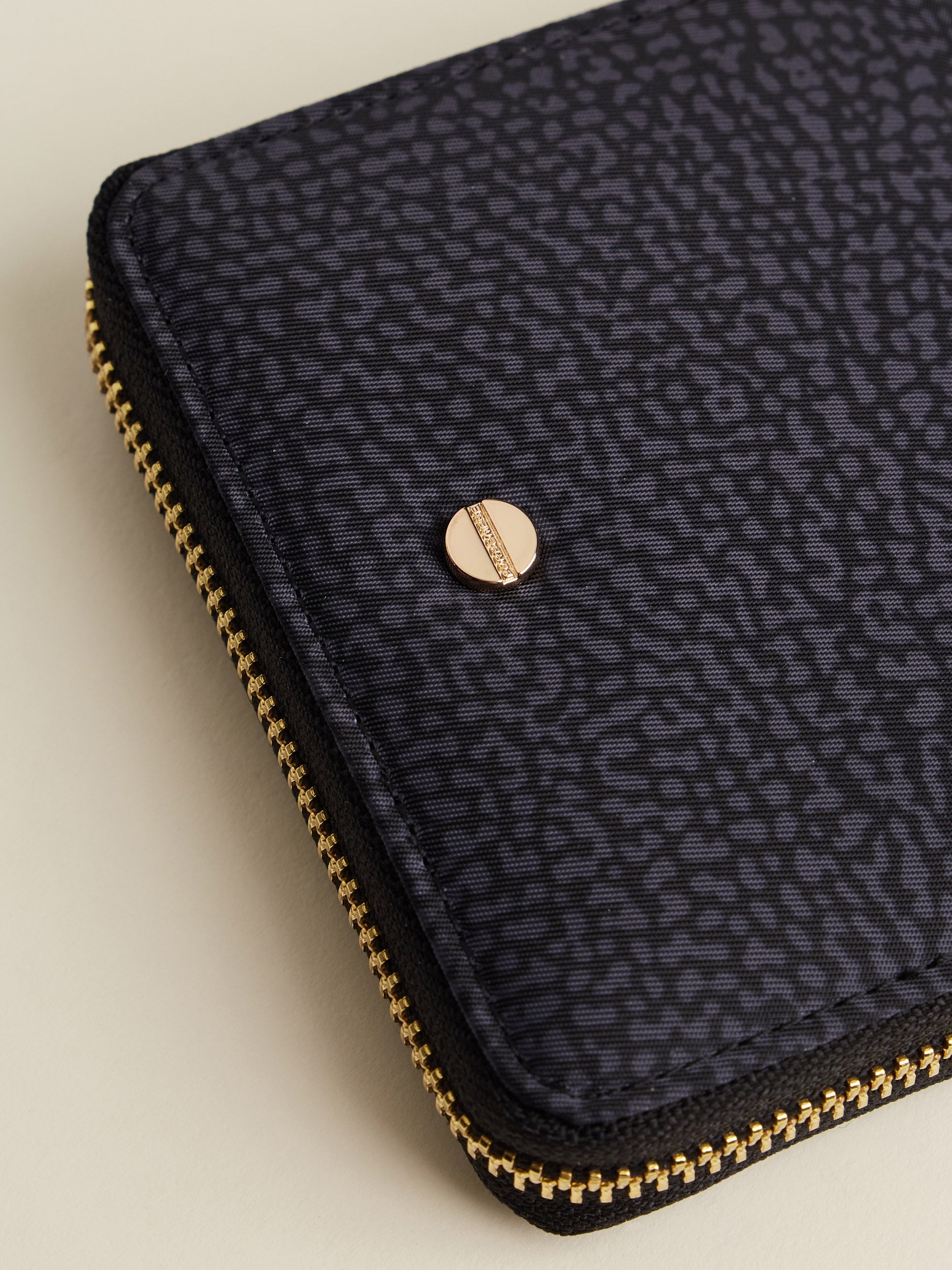 Borbonese 00 Medium Zip Around Wallet Default Title_4